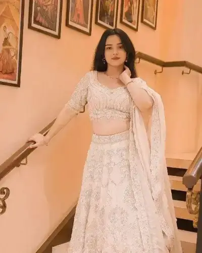 Escort Service In Hnahthial